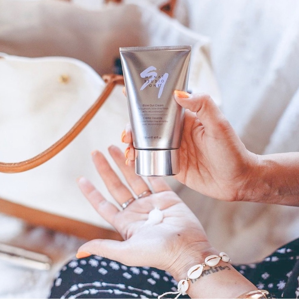 Monat Studio One Blow Out Cream